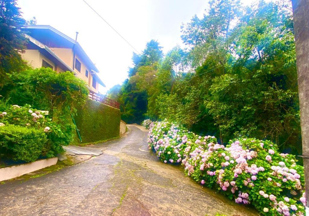 Casa em Condomínio Privado Campos do Jordão Exterior foto